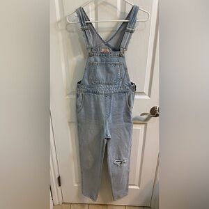 LEVI'S Premium Blue Denim Overall womens sz 26 X 27 distressed light wash Casual